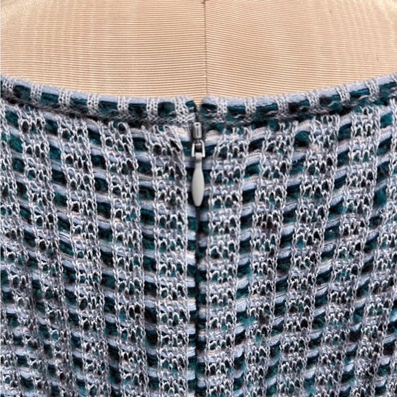 St. John Blue and White Patterned Midi Dress - Picture 9 of 15